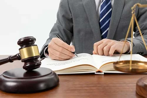 Corporate Law in Calgary NE / best corporate lawyer calgary