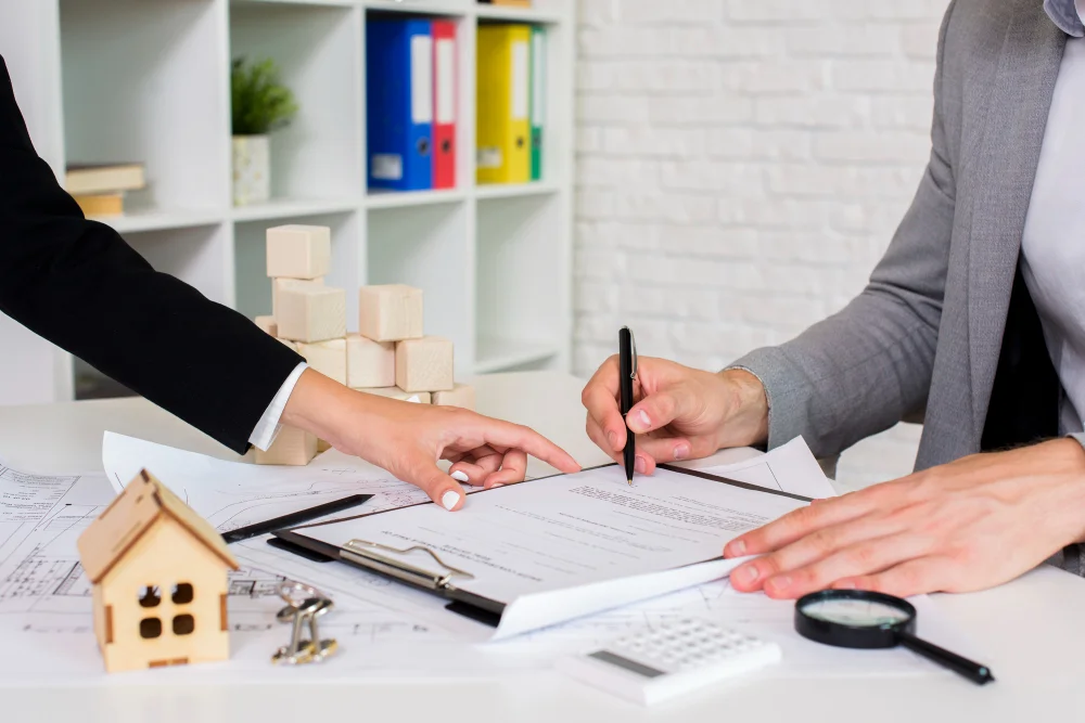 Real Estate Lawyer in Calgary NE